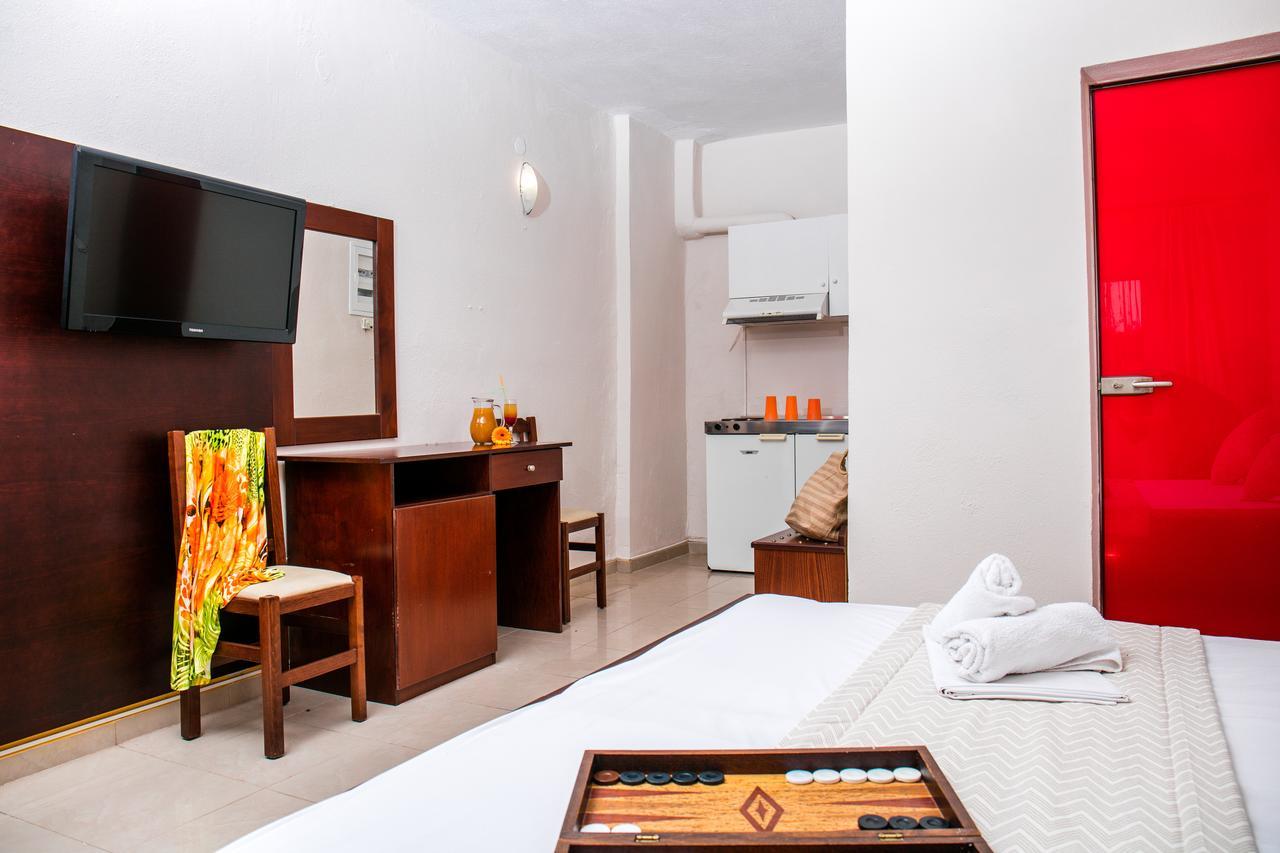 Hotel Потос Экстерьер фото